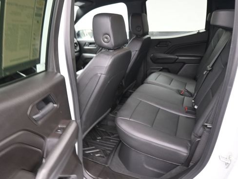 Used 2026 Chevrolet Colorado Trail Boss AWD/4WD image 17