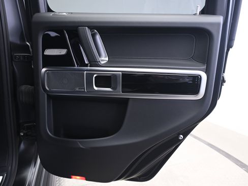 Used 2024 Mercedes-Benz G 550 image 16