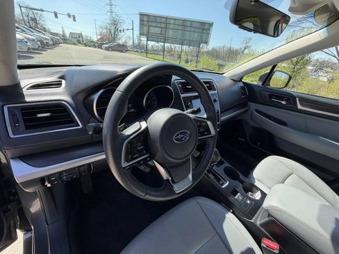 Used 2018 Subaru Legacy 2.5i Limited AWD/4WD image 11