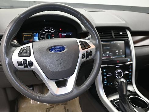 Used 2011 Ford Edge Limited w/ 302A Rapid Spec Order Code FWD image 18