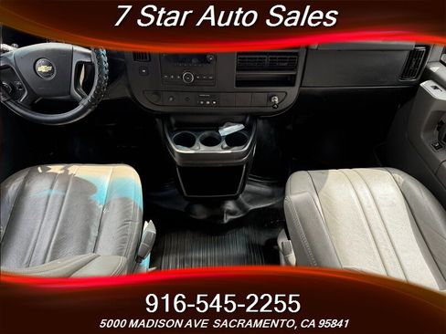 Used 2014 Chevrolet Express 1500 image 9