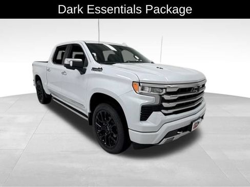 Used 2026 Chevrolet Silverado 1500 High Country AWD/4WD image 6