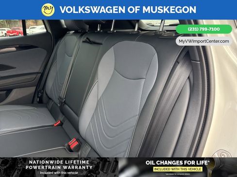 New 2026 Volkswagen Tiguan SE R-Line image 23