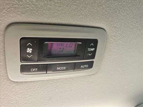 Used 2011 Toyota Sienna XLE w/ XLE Navigation Pkg image 19