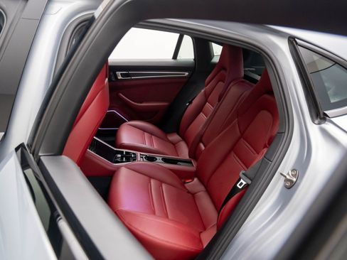 Certified 2022 Porsche Panamera 4 Platinum Edition image 18