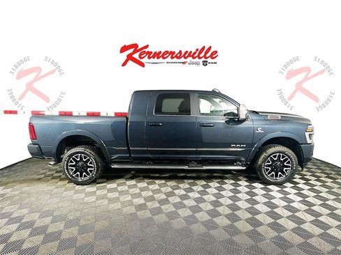 New 2026 RAM 2500 Limited w/ Towing Technology Group image 8