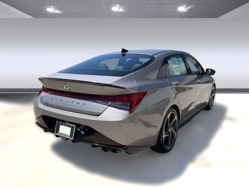 Used 2023 Hyundai Elantra N Line FWD image 9