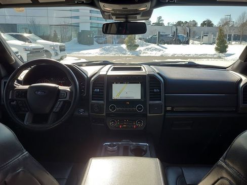 Used 2018 Ford Expedition XLT w/ Equipment Group 202A image 23
