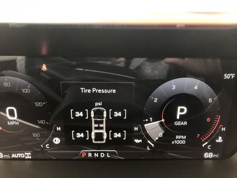 New 2026 GMC Canyon Elevation w/ Convenience Package image 37