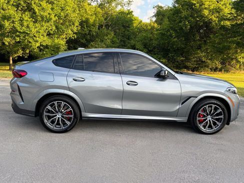 Used 2025 BMW X6 M60i AWD/4WD image 8
