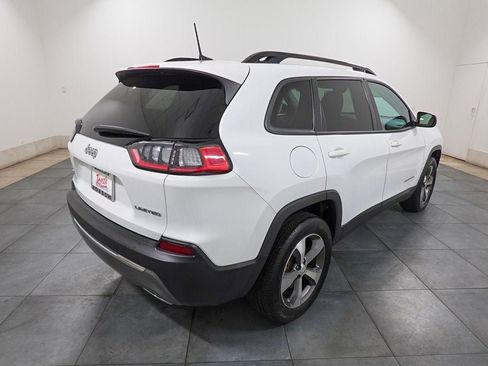 Used 2022 Jeep Cherokee Limited image 6
