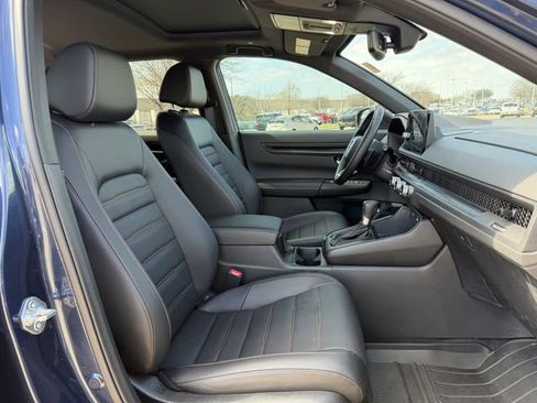 Used 2025 Honda CR-V Sport-L image 29