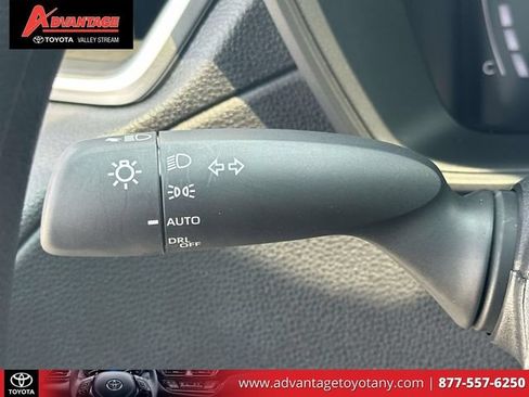 Used 2026 Toyota Corolla Cross AWD Hybrid image 25