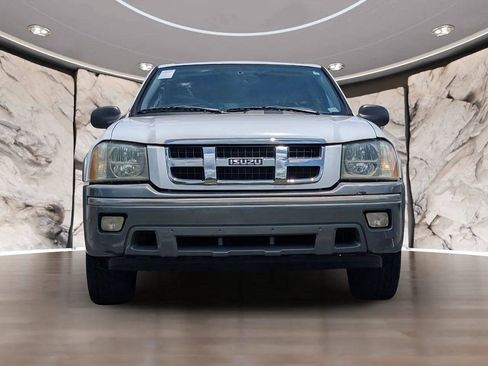 Used 2005 Isuzu Ascender S RWD image 20