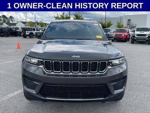 Certified 2026 Jeep Grand Cherokee Laredo RWD image 7