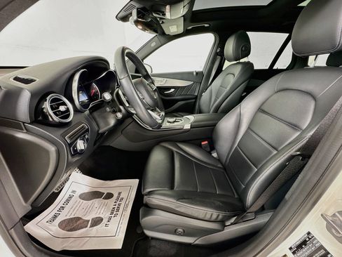 Certified 2019 Mercedes-Benz GLC 300 image 23