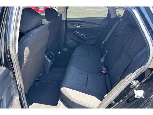 Certified 2025 Honda Accord SE image 14