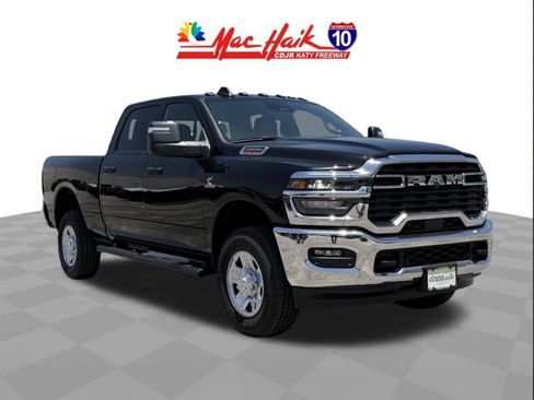 Used 2025 RAM 2500 Tradesman AWD/4WD image 3