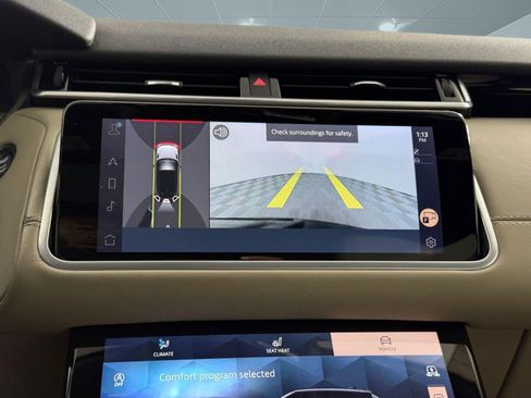 Used 2023 Land Rover Range Rover Velar R-Dynamic S image 27