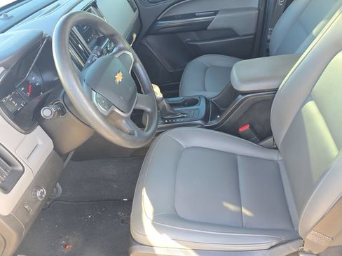 Used 2022 Chevrolet Colorado W/T w/ WT Convenience Package RWD image 15
