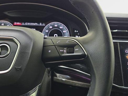 Used 2023 Audi Q7 3.0T Premium Plus w/ Premium Plus Package image 19