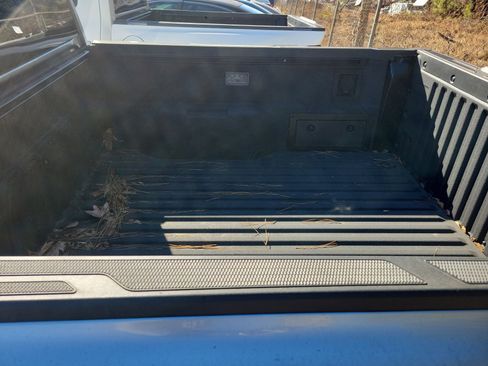 Used 2025 Toyota Tacoma 4x4 Double Cab Hybrid image 4