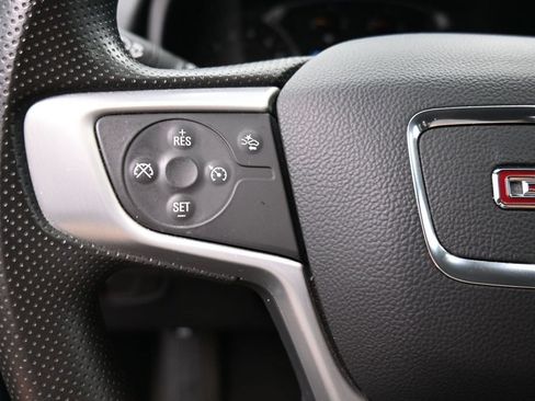 Used 2024 GMC Terrain SLE AWD/4WD image 19