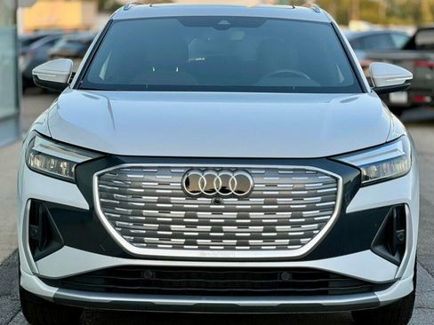 Used 2024 Audi Q4 e-tron Premium image 38