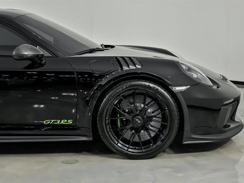 Used 2019 Porsche 911 GT3 RS RWD image 15