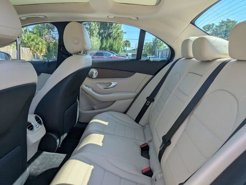 Used 2020 Mercedes-Benz C 300 4MATIC Sedan image 13