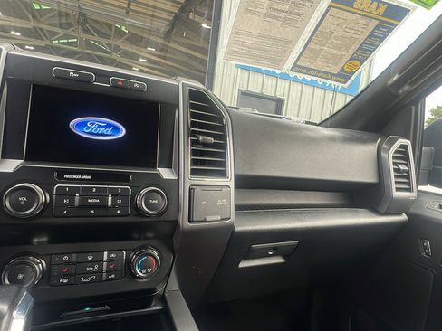 Used 2020 Ford F150 XLT w/ Equipment Group 302A Luxury AWD/4WD image 13