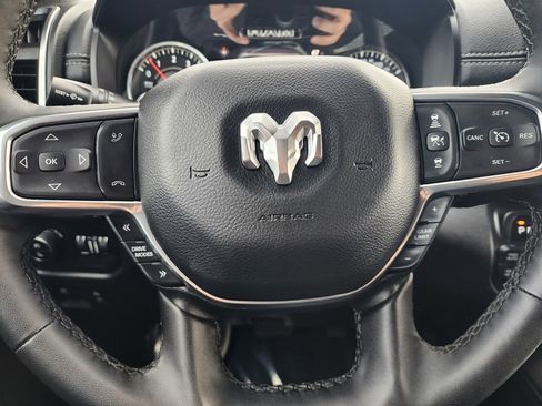 Used 2025 RAM 1500 Laramie image 21