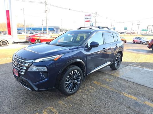 New 2026 Nissan Rogue Platinum w/ Platinum Premium Package AWD/4WD image 10