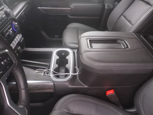 Used 2022 Chevrolet Silverado 1500 LTZ w/ Safety Package II image 14