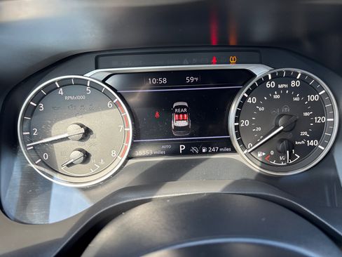 Used 2024 Nissan Rogue SV image 17