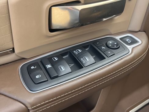 Used 2022 RAM 2500 Limited AWD/4WD image 21