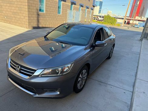 Used 2015 Honda Accord LX image 10