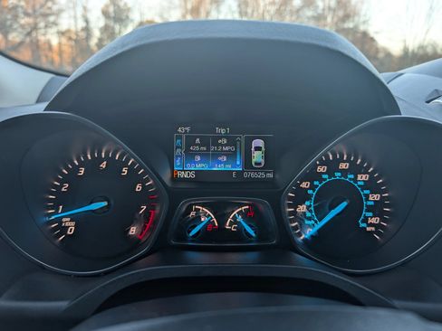 Used 2015 Ford Escape Titanium FWD image 7