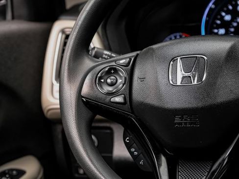 Used 2019 Honda HR-V EX image 23