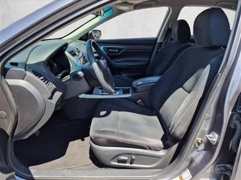 Used 2015 Nissan Altima 2.5 S w/ Special Edition Package FWD image 18