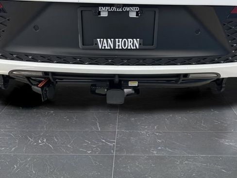 Used 2025 Genesis GV70 3.5T Sport image 35