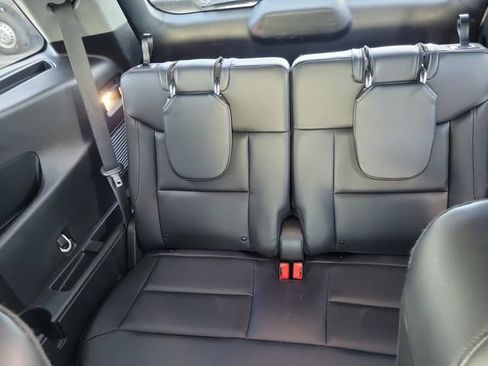 Used 2023 Ford Explorer XLT w/ Equipment Group 202A RWD image 15