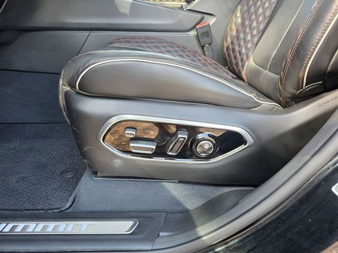 Used 2022 Jeep Grand Cherokee Summit w/ Advanced Protech Group IV image 25