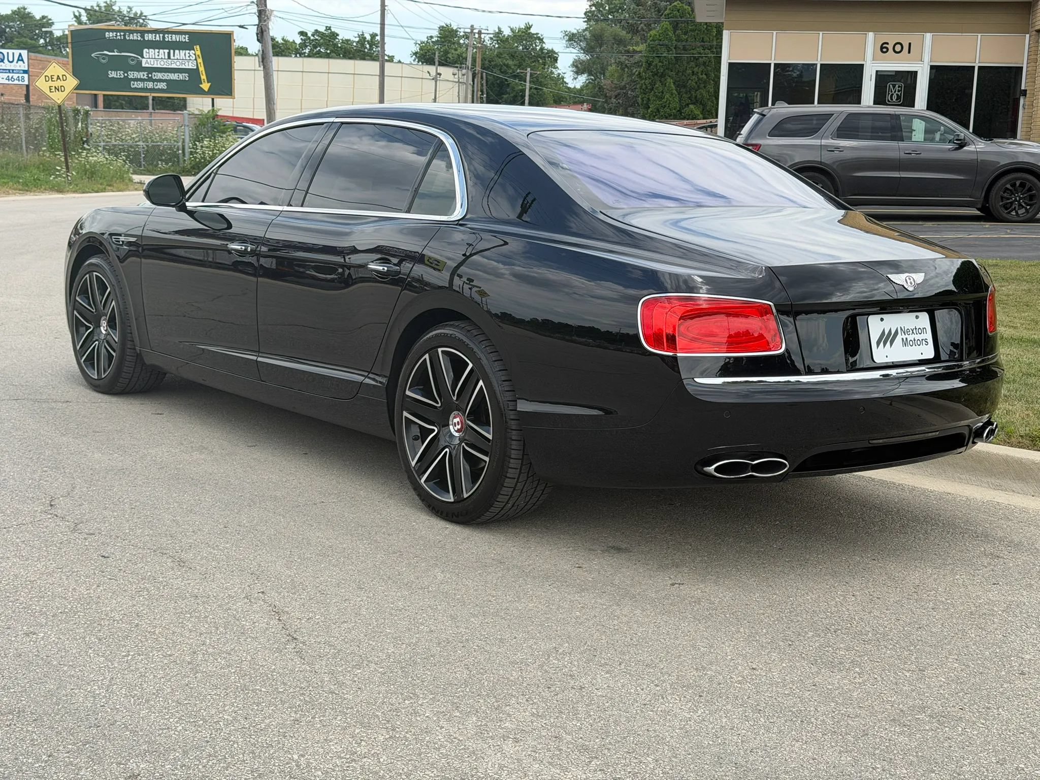 Used 2016 Bentley Flying Spur V8 AWD/4WD image 3