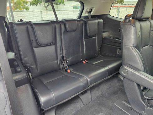 Used 2023 Subaru Ascent Touring AWD/4WD image 13