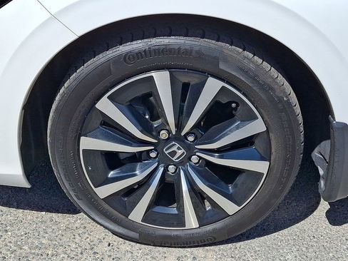 Used 2023 Honda Civic EX-L image 8