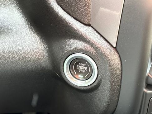 Used 2023 GMC Sierra 1500 Pro w/ Convenience Package image 19