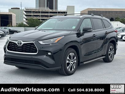 Used 2022 Toyota Highlander XLE