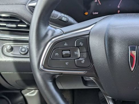Certified 2025 Buick Envista Preferred w/ Convenience I Package FWD image 16