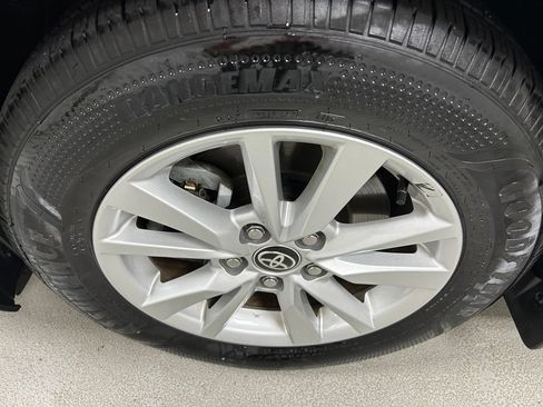 Used 2026 Toyota Camry LE FWD image 9